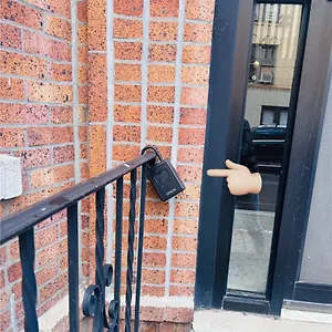  Homestay Woodside, Queens